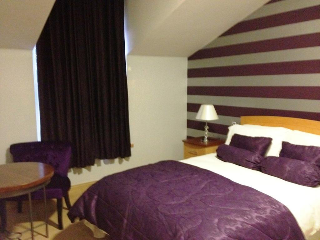 Dublin Airport Manor By Thekeycollections Bed & Breakfast Swords Room photo